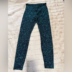 Lululemon Teal Patterned Leggings